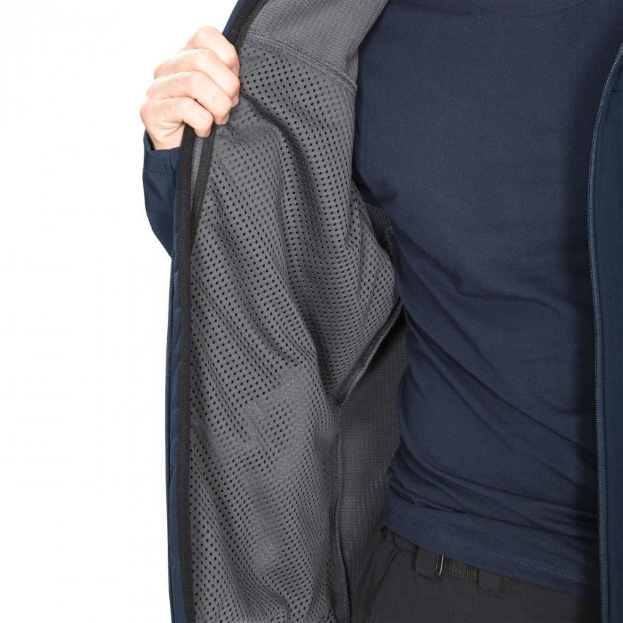 Accelerator 2 Men's Softshell Jacket in Navy - Image 9