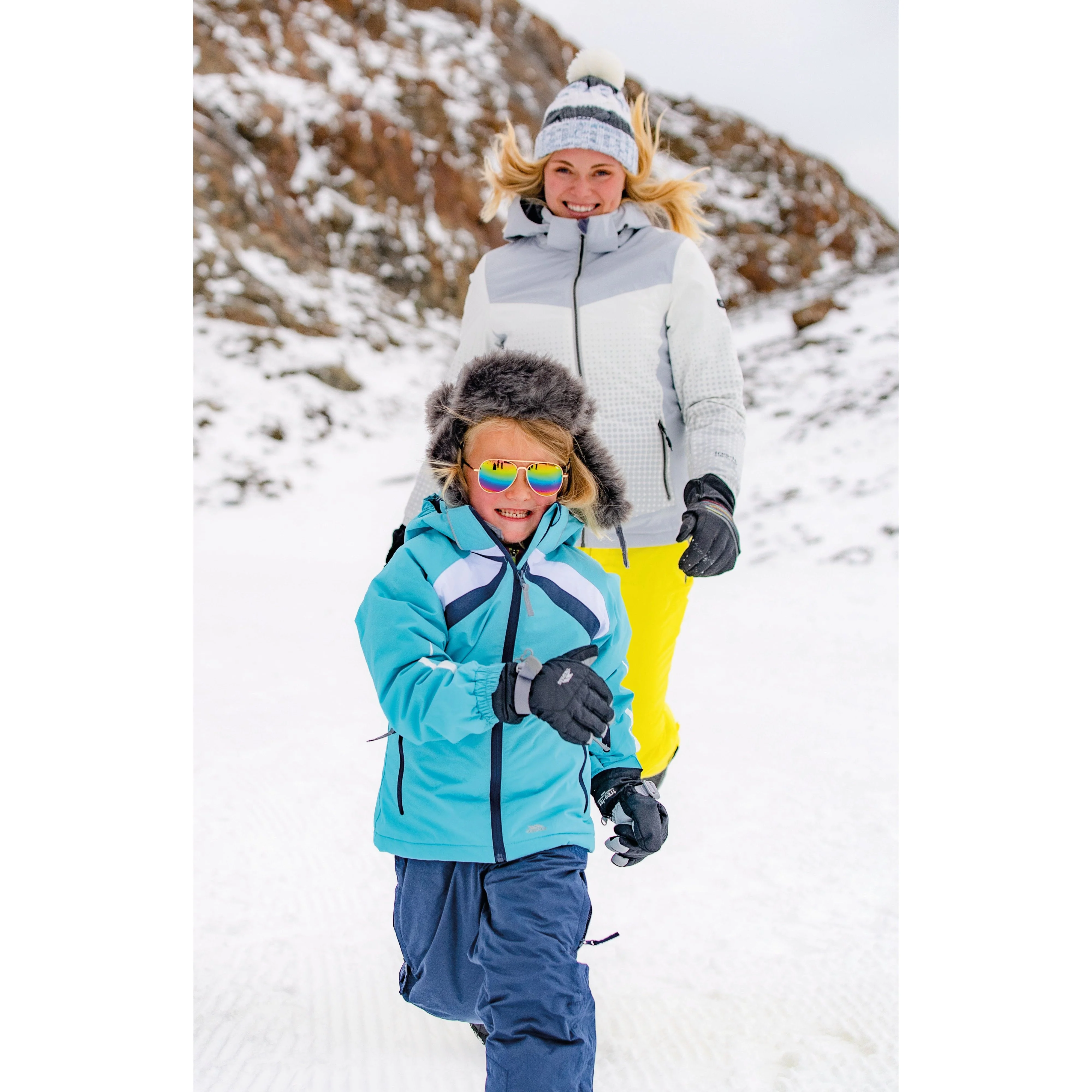Distinct Girls Padded Waterproof Ski Jacket in Aquamarine - Image 2