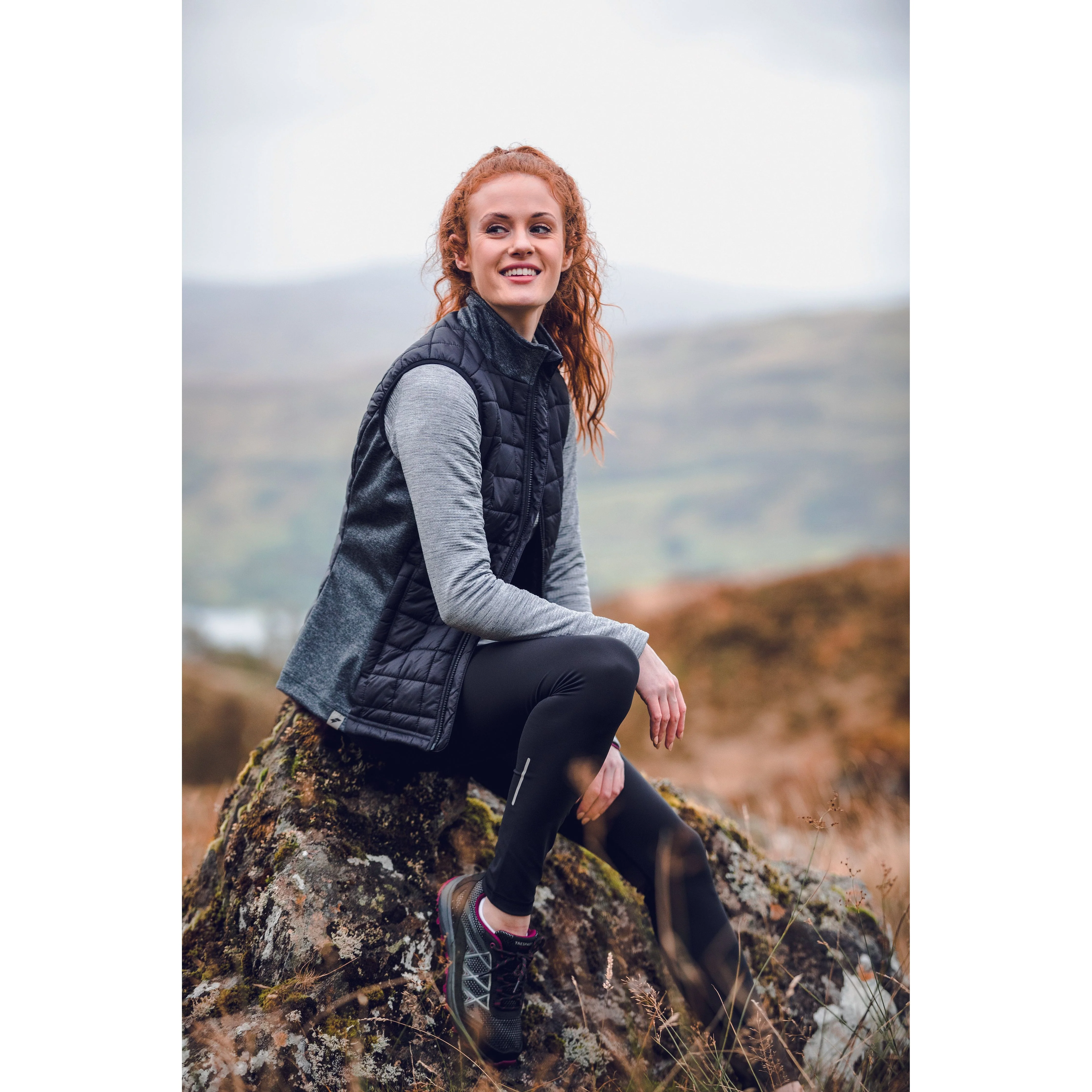 Lyla Women's Padded Gilet in Black with Grey - Image 5