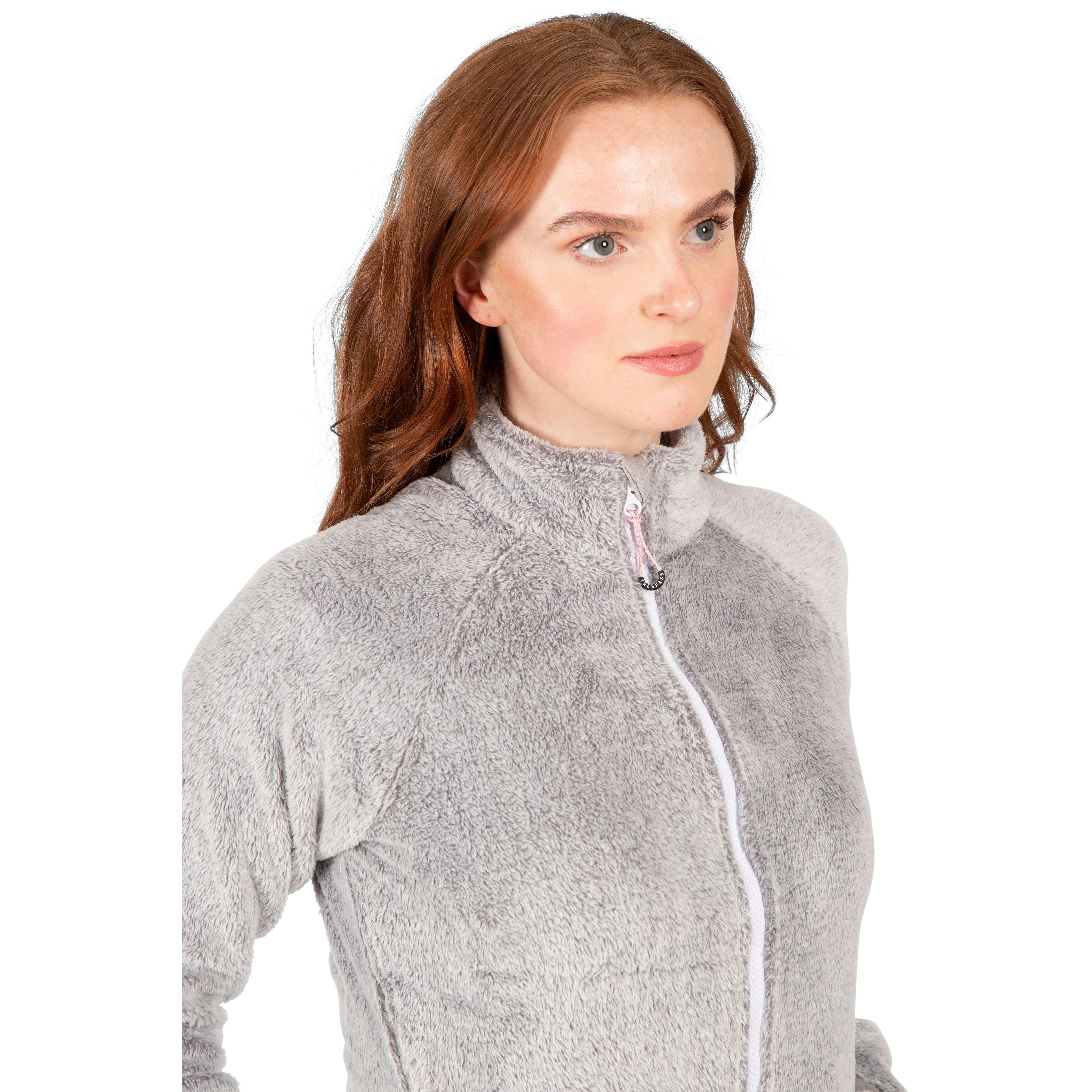 Telltale Women's Soft and Furry Fleece Jacket in Silver Grey - Image 2