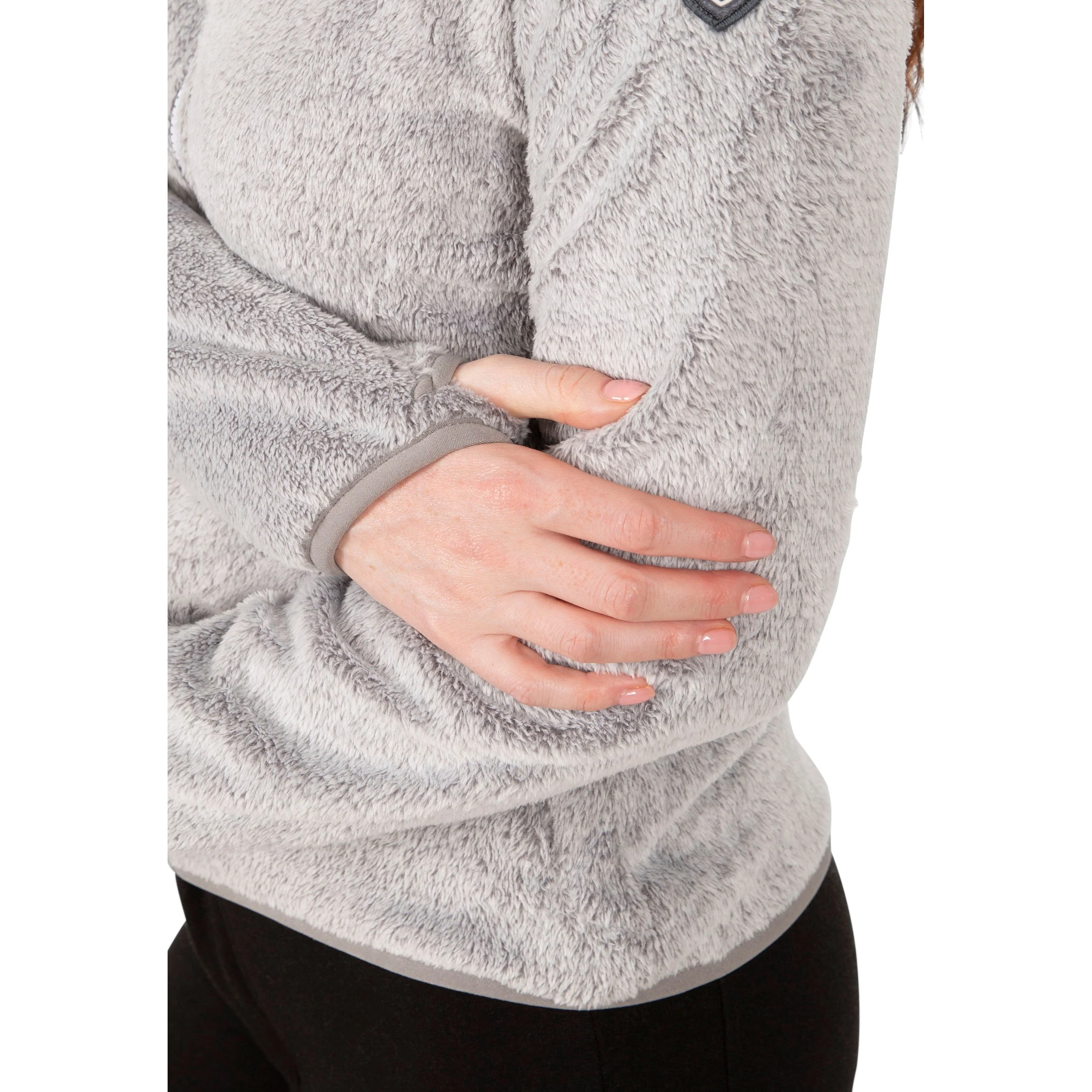 Telltale Women's Soft and Furry Fleece Jacket in Silver Grey - Image 7