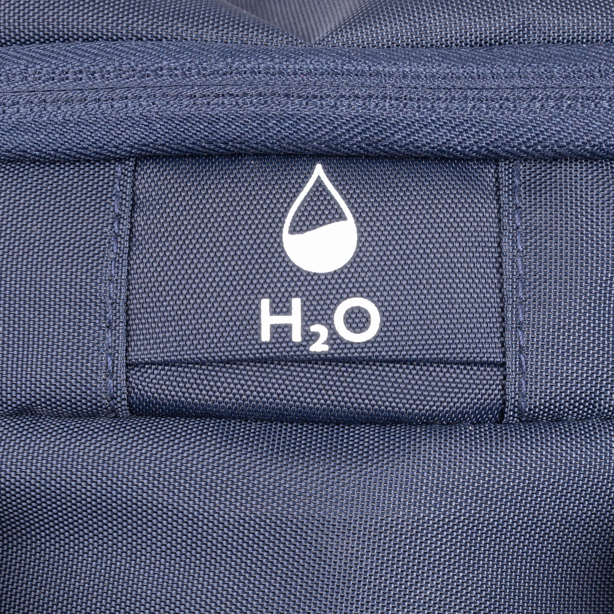 Oltava DLX 32 Litre Rucksack in Navy - Image 7