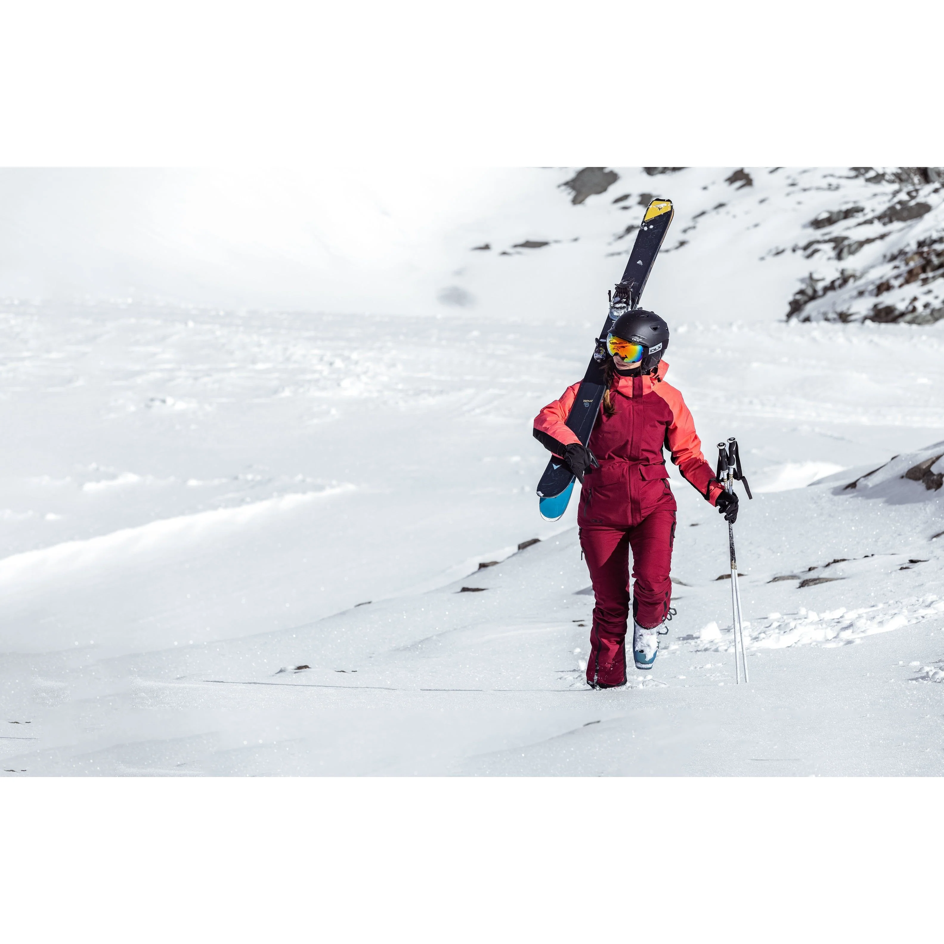 Ursula DLX Women's Padded Ski Jacket in Dark Cherry - Image 4